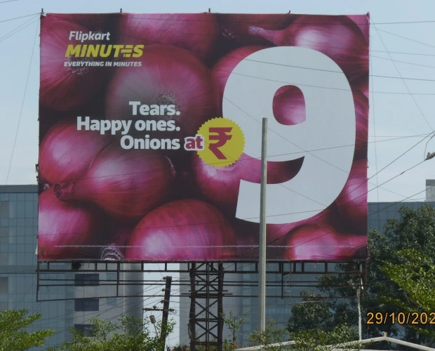 Hoarding OOH 2